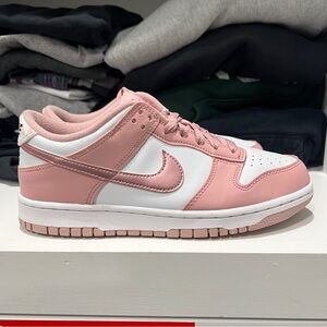 NIKE DUNK LOW  'ROSE GLAZE' PINK SNEAKERS 7y  Women’s 8.5 DO6485-600